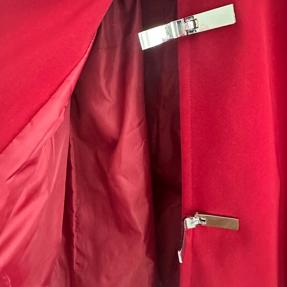 London Fog Red Trench Coat Classic Mid-Length Design - Picture 3 of 7